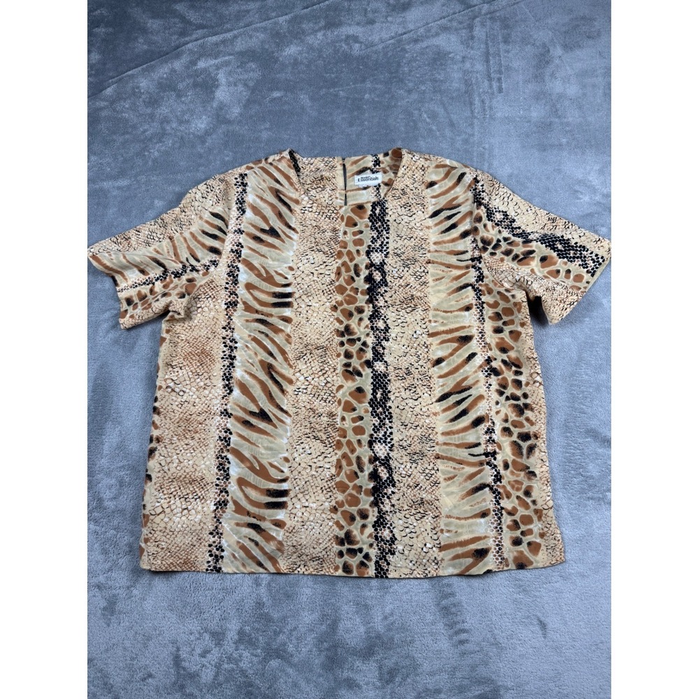 Y2K Modern Essentials Animal Print Top Womens Short Sleeve Blouse Safari XL‎